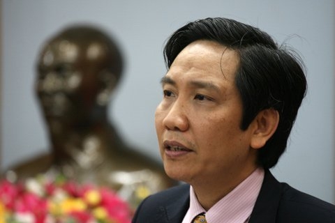 ຍູ້ແຮງການປະຕິຮູບລະບອບລັດຖະການ, ລັດຖະກອນ